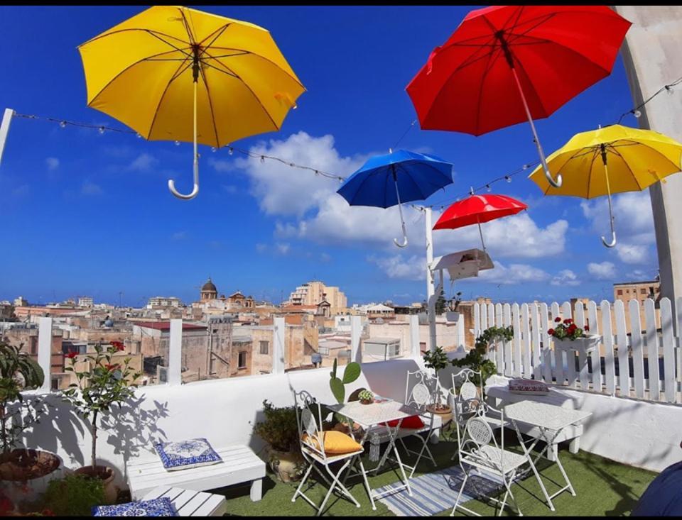 Due Passi Dal Centro Bed & Breakfast Marsala Eksteriør bilde