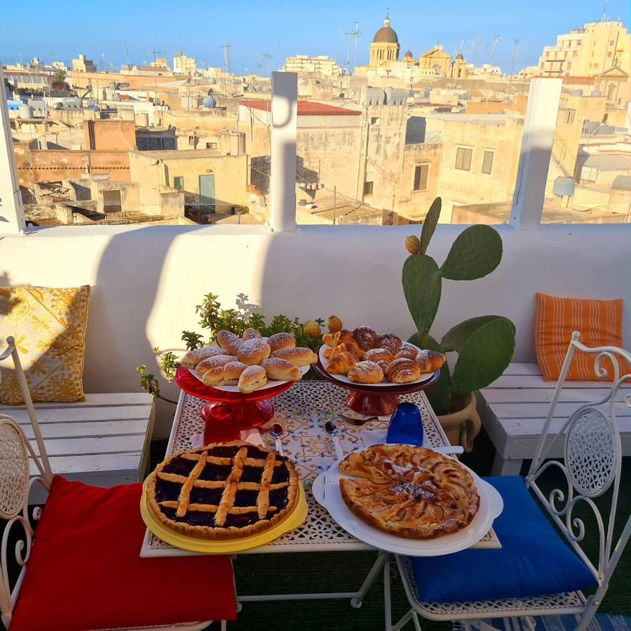 Due Passi Dal Centro Bed & Breakfast Marsala Eksteriør bilde