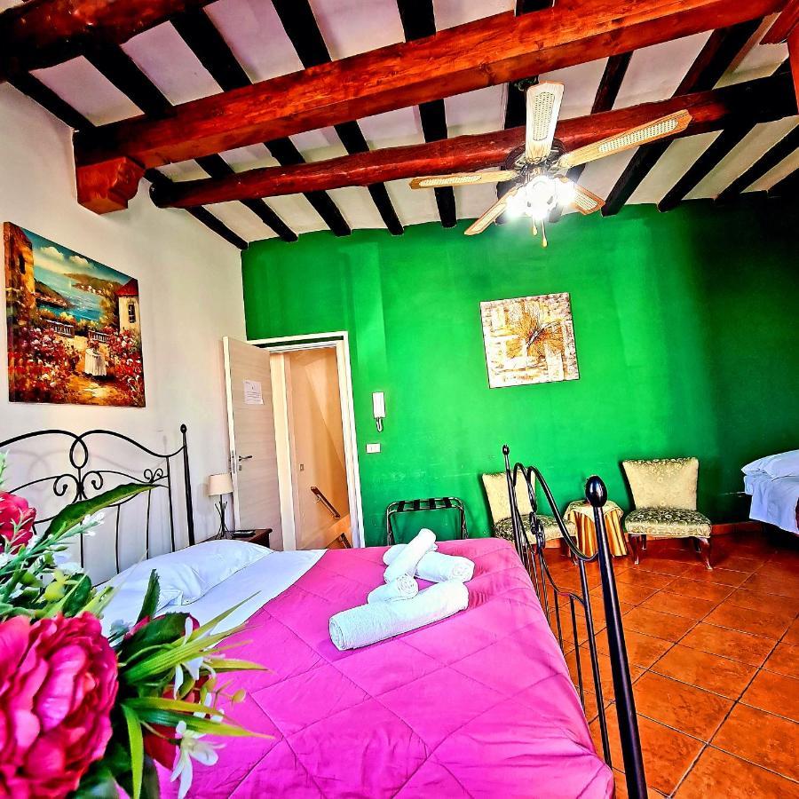 Due Passi Dal Centro Bed & Breakfast Marsala Rom bilde