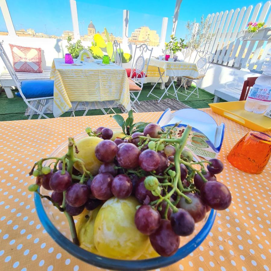 Due Passi Dal Centro Bed & Breakfast Marsala Eksteriør bilde