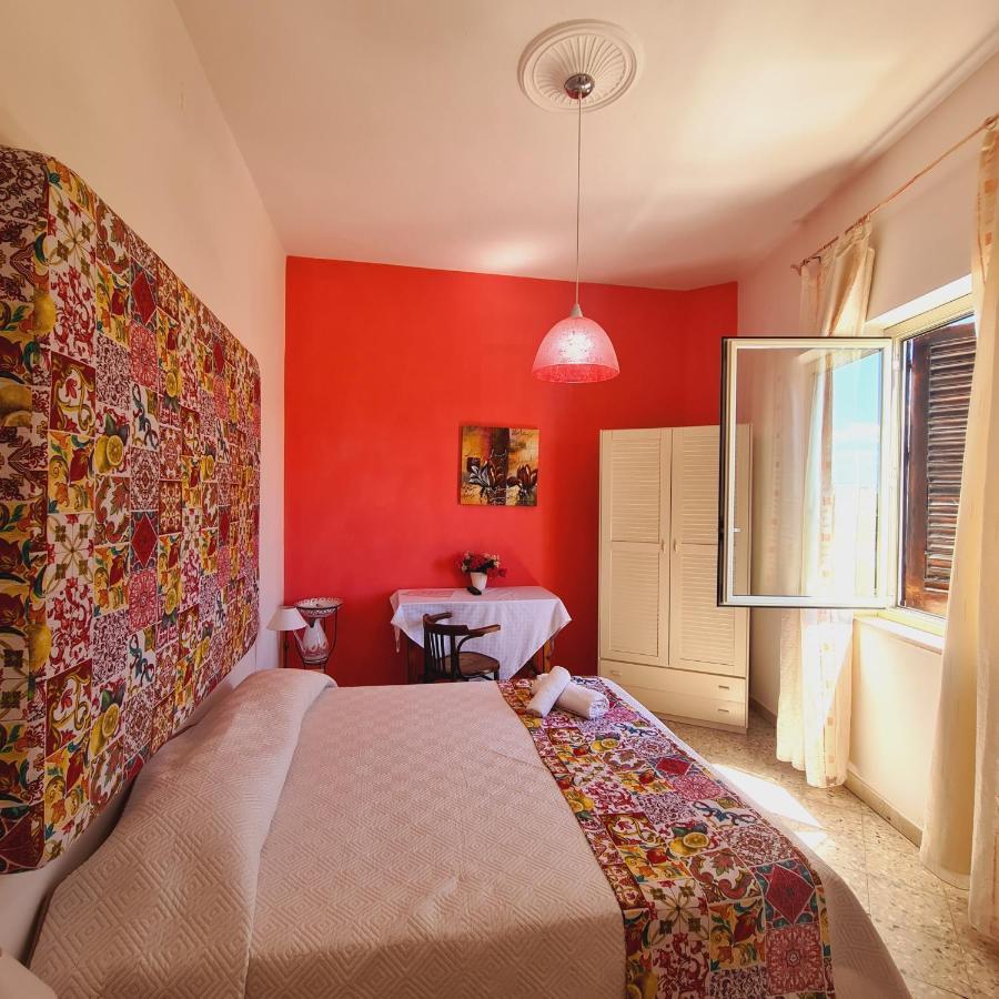 Due Passi Dal Centro Bed & Breakfast Marsala Rom bilde